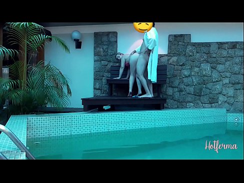 ❤️ Chefe convida criada para a piscina, mas não conseguiu resistir a um ❤️ Porno real vídeo em porno pt.xsexshop.ru ❌️
